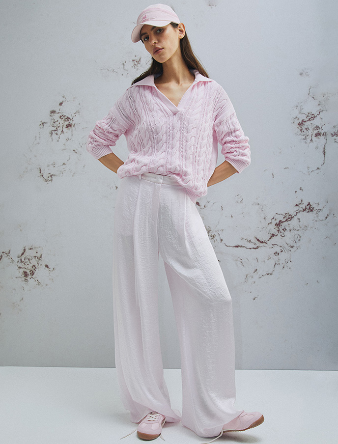 Carousel Monochrome 2 - Marella